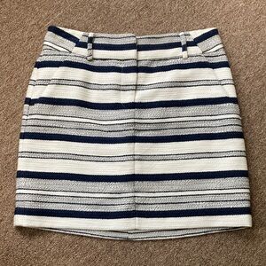LOFT White and Blue Mini Skirt Resort Wear-minor flaw